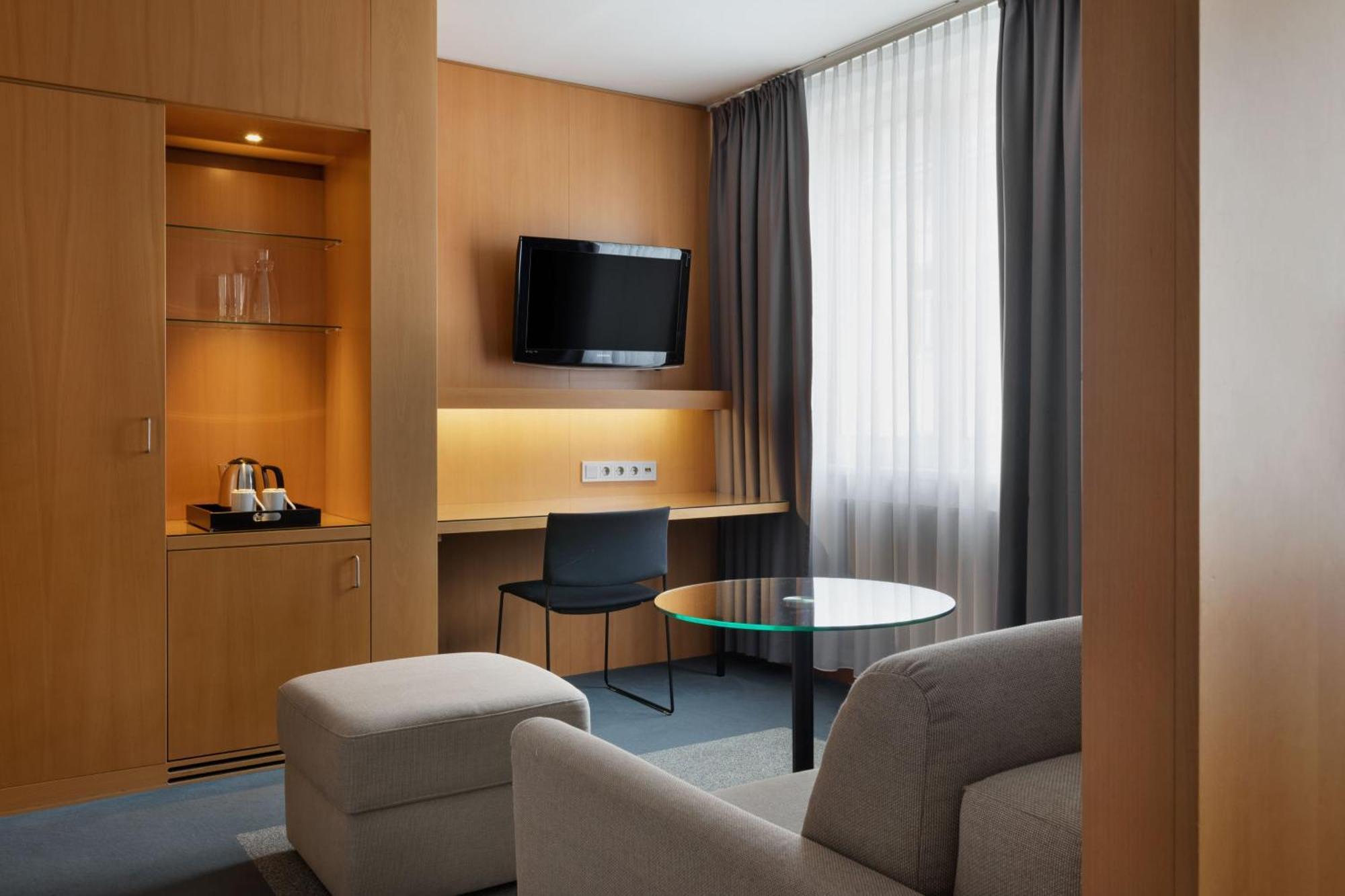 Holiday Inn Vienna City, An Ihg Hotel Εξωτερικό φωτογραφία